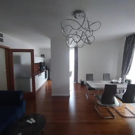 Lejlighed Krystal Apart Prag